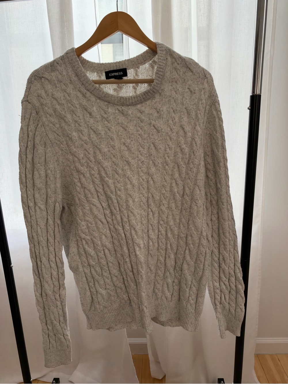 Express Men’s Cable Knit Crewneck Sweater - White